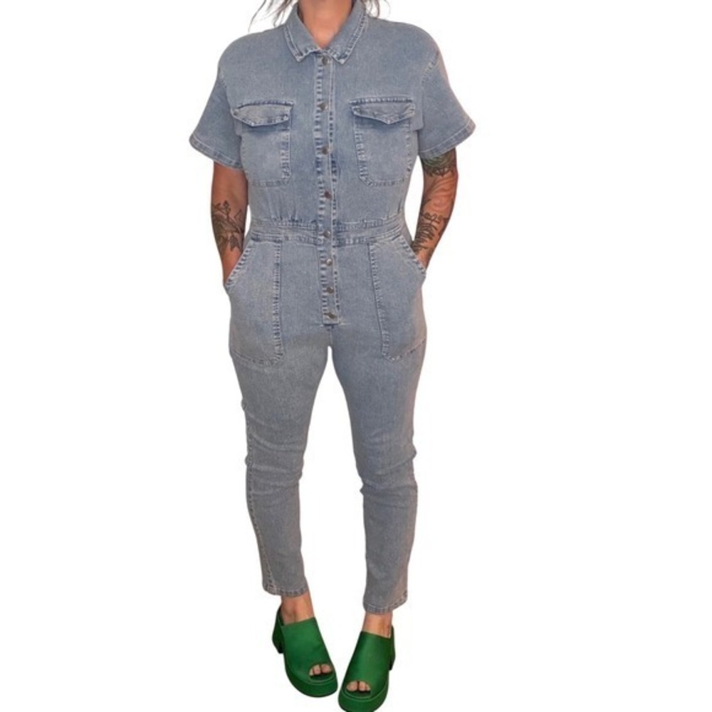 BiBi Denim Jumpsuit Short Sleeve Snap Front Utility Coastal Grandmother Fall M